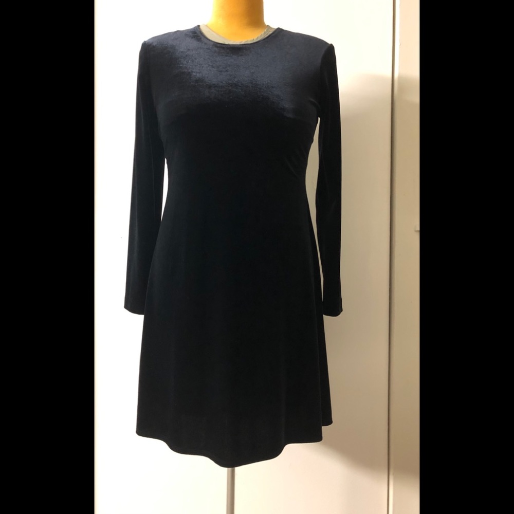 Teddi Evening Faux Velvet Dress size 8 A-Line Stretchy party casual flared